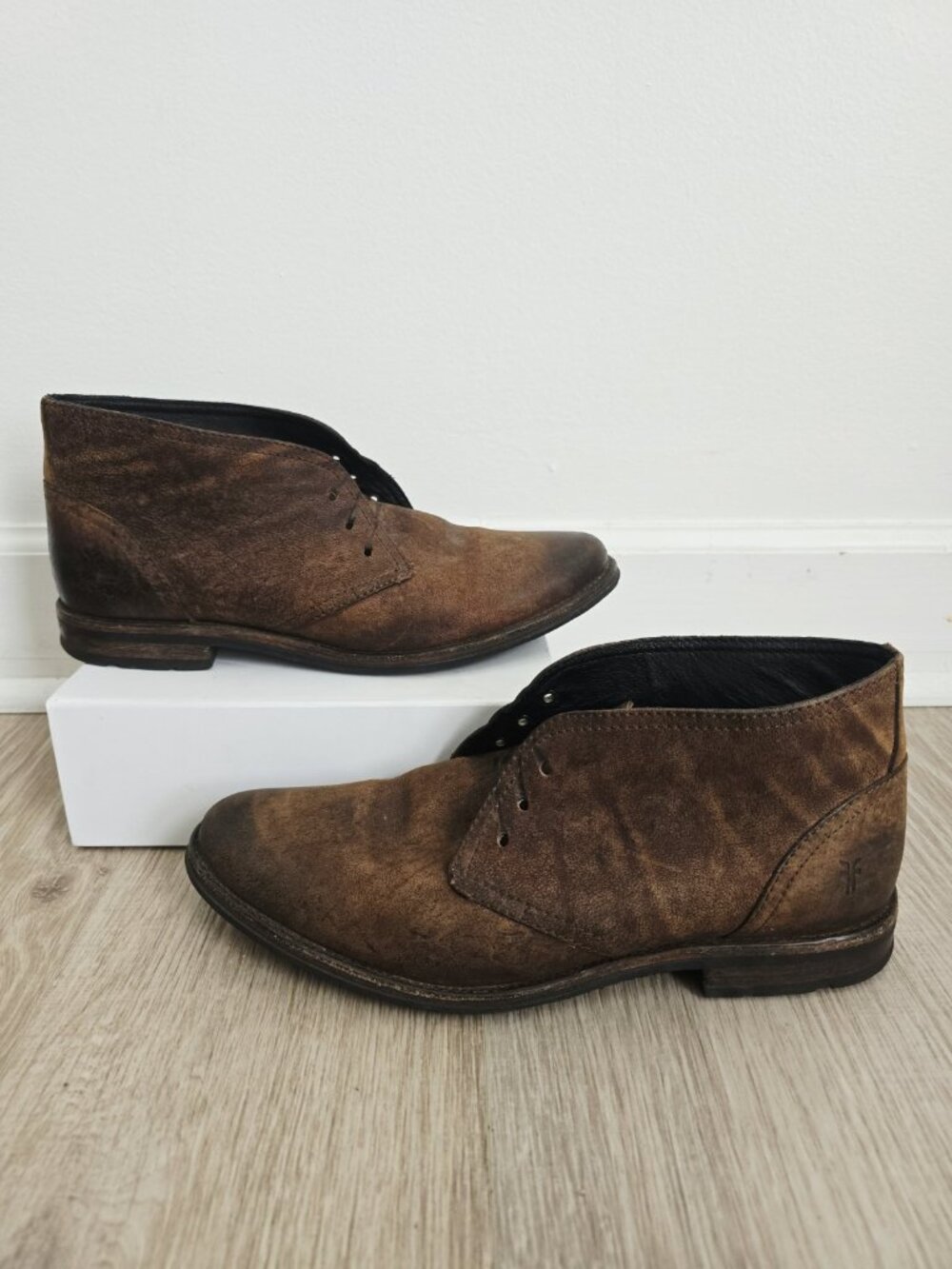 Frye Bowery Chukka Brown Brushed Mens Leather Boots 10.5 Shoes NO LACES Slip On